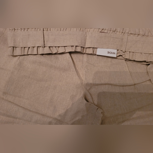 Sand tortoiseshell buckle Wide leg business casual pants nwt Cleo Petites - Picture 2 of 8